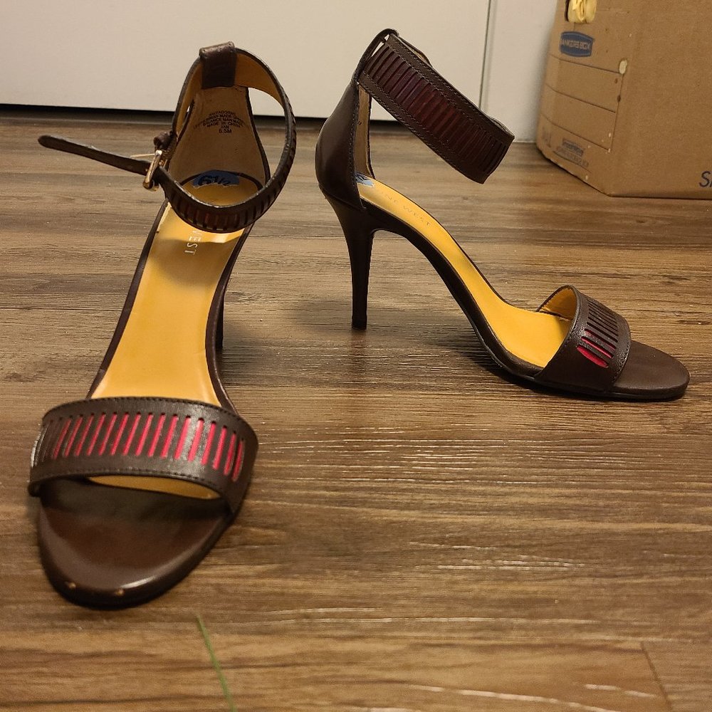 Nine West Size 6.5 Women's Heels (Leather Upper)
